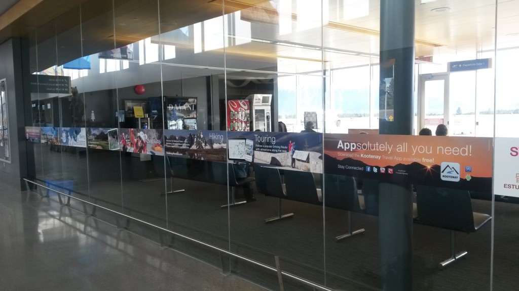 Canadian Rockies International Airport YXC